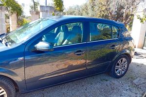 Macchina unico proprietario , mai accidentata