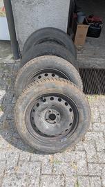 Kit 4 Gomme Invernali M+S 185/65 R15 92T + Cerchi
