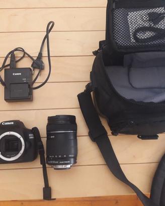 Macchina fotografica Canon 1200D / 18-135
