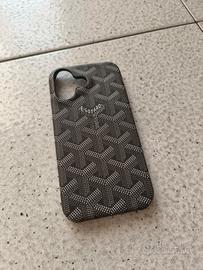 Cover iPhone 16