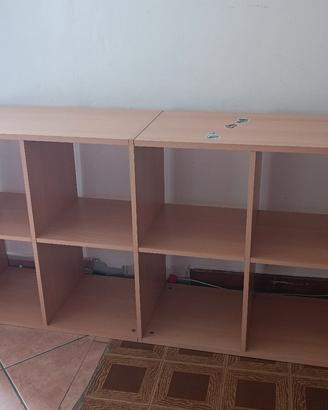 scaffale a cubi 