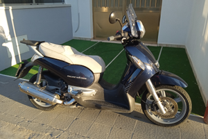 Aprilia scarabeo 400 ligt