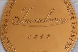 Placca ottone Barca Invader Schooner Lawley Built