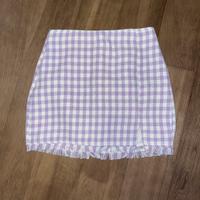 Gonna stile old money bianca e viola