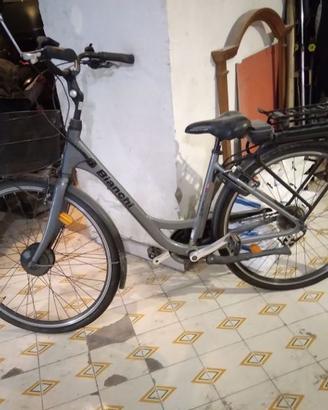 Bicicletta elettrica Bianchi