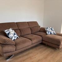 divano tre posti con penisola