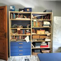 cameretta in legno blu