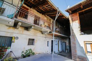RUSTICO A VALPERGA