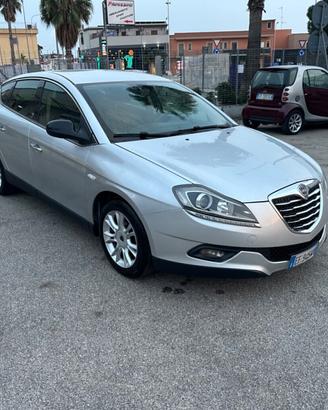 Lancia Delta 1.6 MJT DPF S Platino