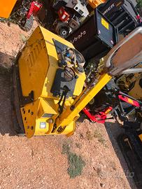 M180-PIASTRA VIBRANTE BOMAG
