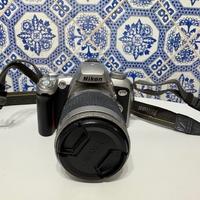 Nikon F75 + Nikkor 28-100 mm – reflex analogica 35