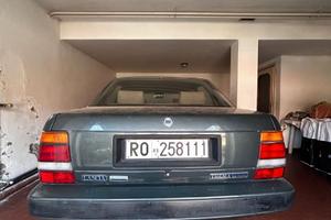 Lancia Thema in buone condizioni – auto storica