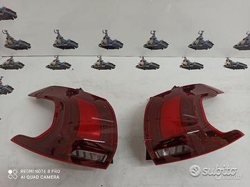 Fanalino destro o sinistro peugeot 2008