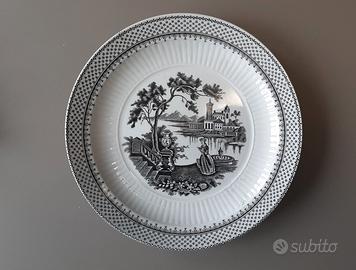 Piatto porcellana inglese Minuet Adams