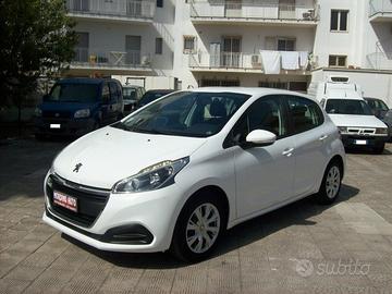 Peugeot 208 1.4 HDi 70CV 5p Business Navy