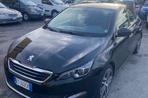 Peugeot 308 1.6 e-HDi Fine 2013 Full Navi Led