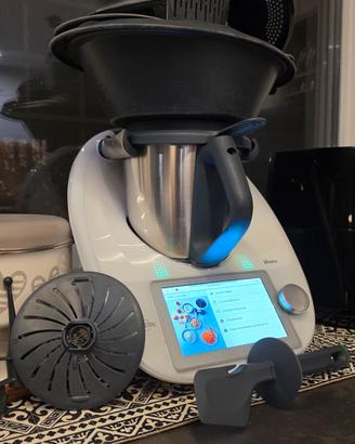 Bimby TM6 perfetto + Robot Moulinex in omaggio 🎁