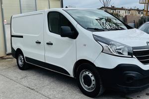 Renault Traffic 4 serie