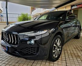 MASERATI LEVANTE 3.0 DIESEL 250cv GRANLUSSO Q4