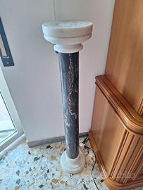 Colonna  in Marmo Nero Portoro e Bianco Carrara