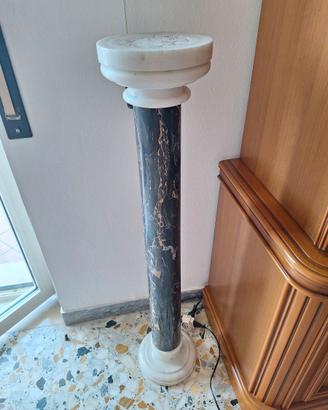 Colonna  in Marmo Nero Portoro e Bianco Carrara