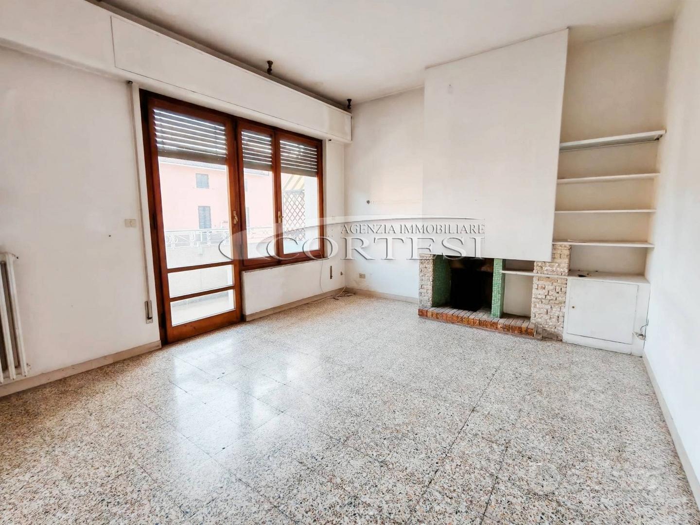 Appartamento su Bifamiliare PS/132
