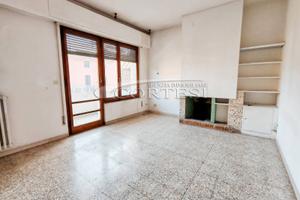 Appartamento su Bifamiliare PS/132