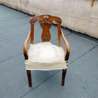 sedia d'epoca restaurata