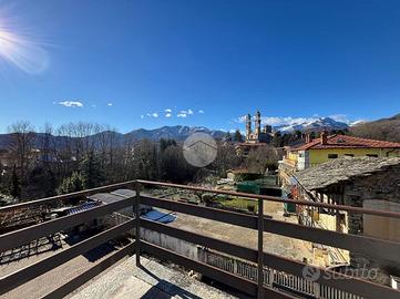 CASA SEMINDIPENDENTE A GIAVENO