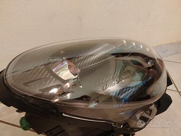faro dx Alfa Romeo Giulietta carbon look