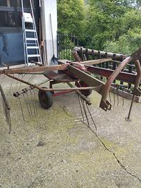 2 rastrelliere 1 spandiletame