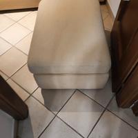 Divano letto con pouf