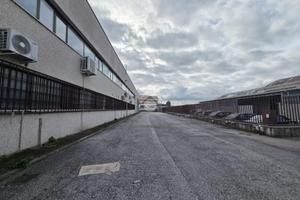 CAPANNONE A CIAMPINO