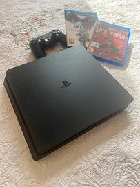 Playatation 4 slim 1 TB + 1 controller + 2 Giochi