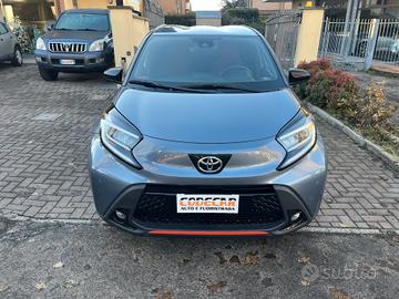 Toyota Aygo X 1.0 VVT-i72CV 5 Porte UNDERCOVER S-C