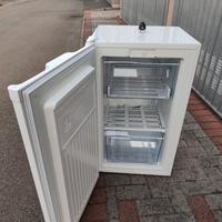 Congelatore Hisense piccolo