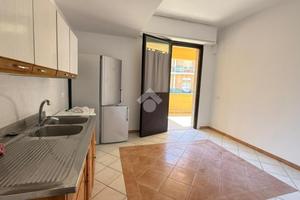 2 LOCALI A CAPENA