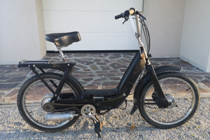 Nr. 2 Piaggio Ciao con pezzi ricambio e Mbm pony