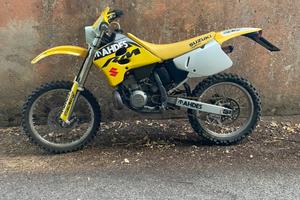 Suzuki rm 250 2 tempi ASI