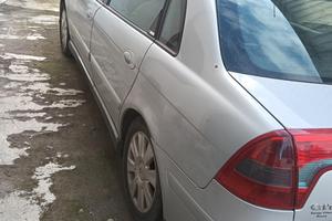 Citroen c5 anno 2007 ricambi 2000 HDI 