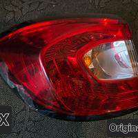 FANALE STOP POSTERIORE SX Renault Captur 

