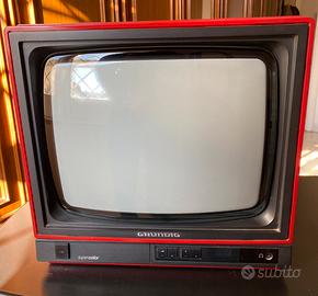 Tv Grundig 14” mod. P37-342 col. rosso anni 80
