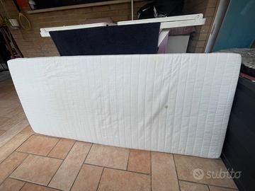 Materasso in schiuma letto junior Ikea 70x160