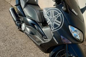 Yamaha T Max - 2001