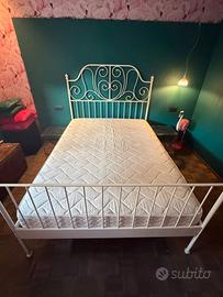 Letto in ferro modello IKEA