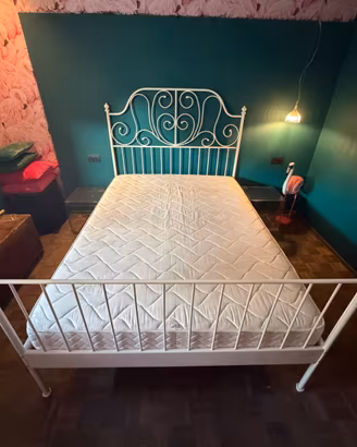 Letto in ferro modello IKEA