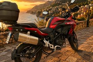 Benelli t r k 500 x2