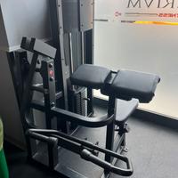 Arm curl life fitness