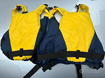 Giubbotti galleggianti per sport acquatici