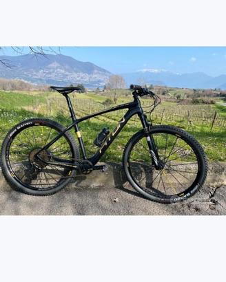 MTB full carbon